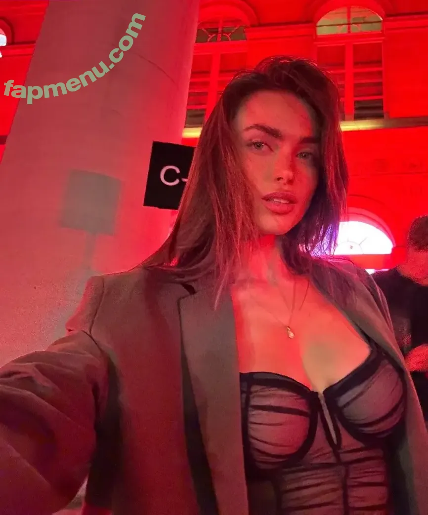 Charleen Weiss nude photo #0577 (charleenweiss)