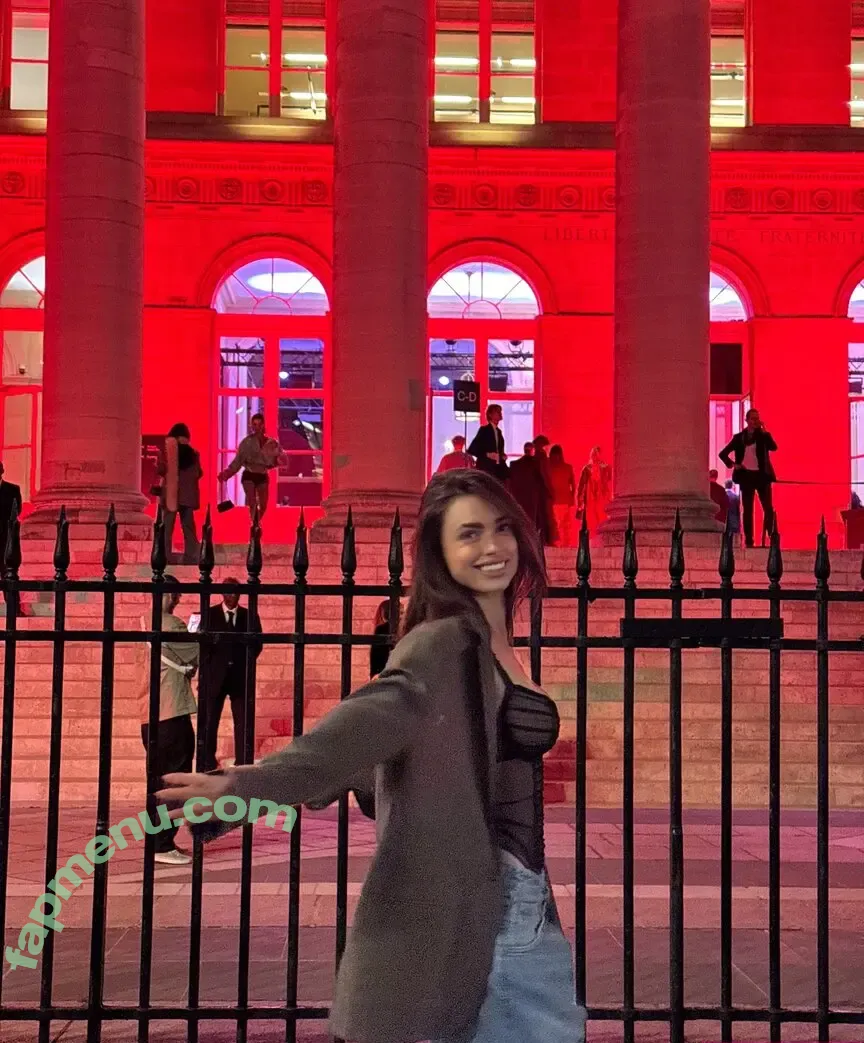 Charleen Weiss nude photo #0581 (charleenweiss)