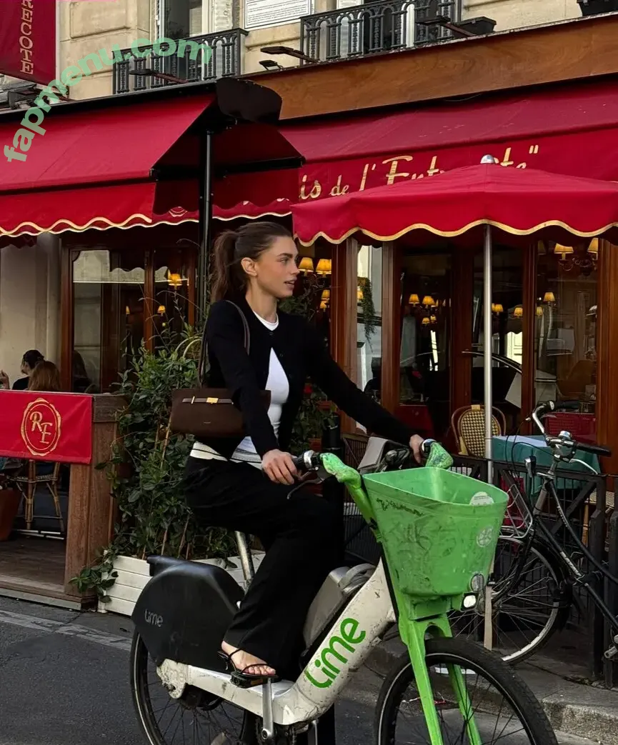 Charleen Weiss nude photo #0587 (charleenweiss)