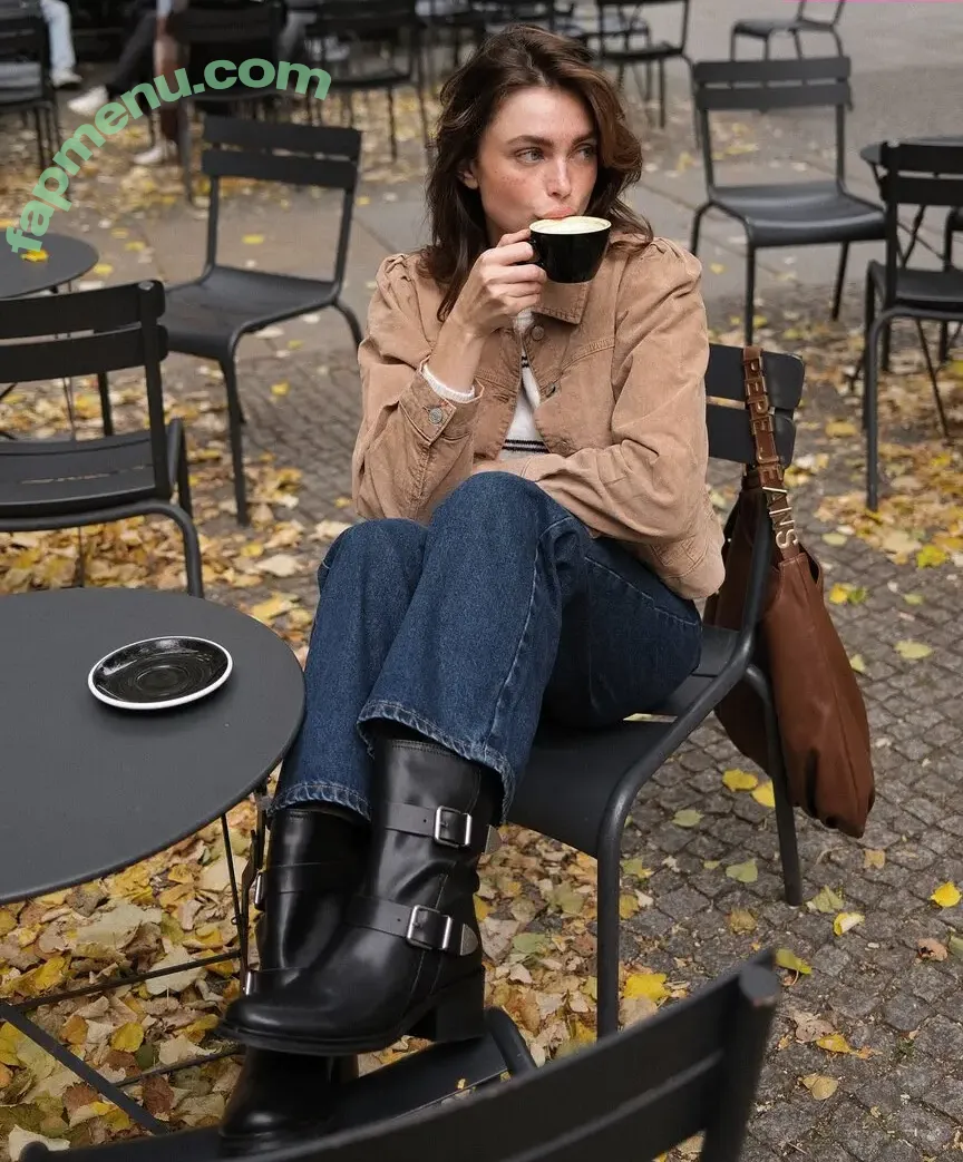 Charleen Weiss nude photo #0606 (charleenweiss)