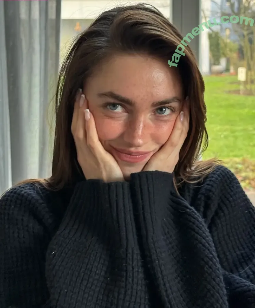 Charleen Weiss nude photo #0657 (charleenweiss)