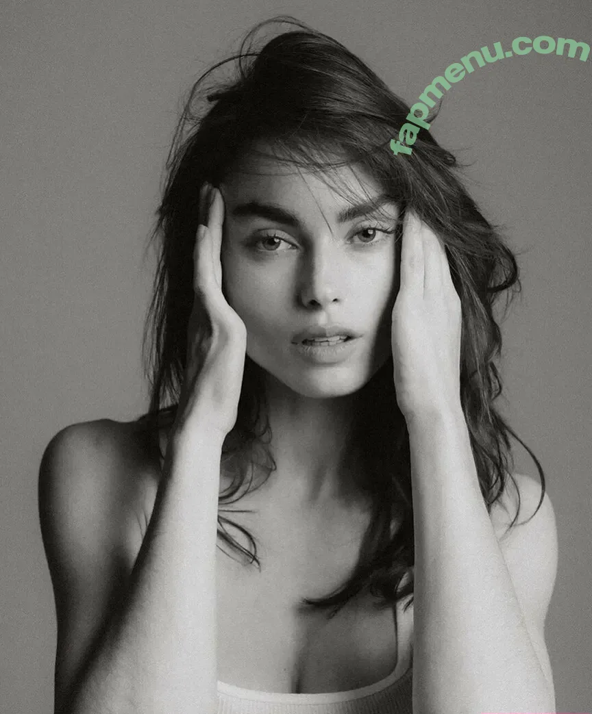 Charleen Weiss nude photo #0665 (charleenweiss)