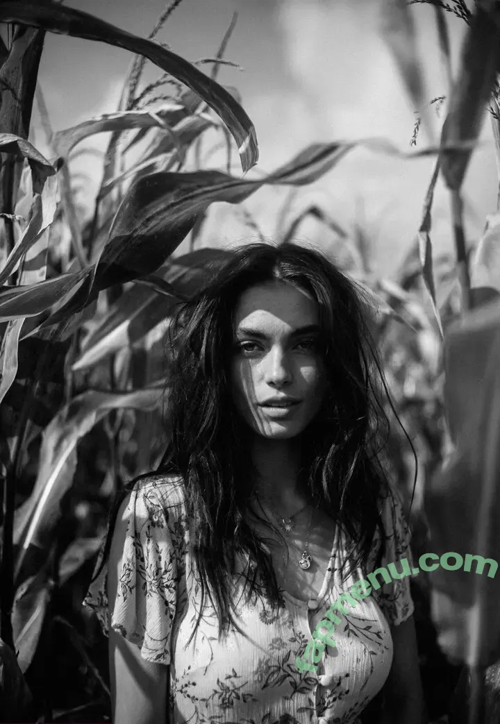 Charleen Weiss nude photo #0673 (charleenweiss)