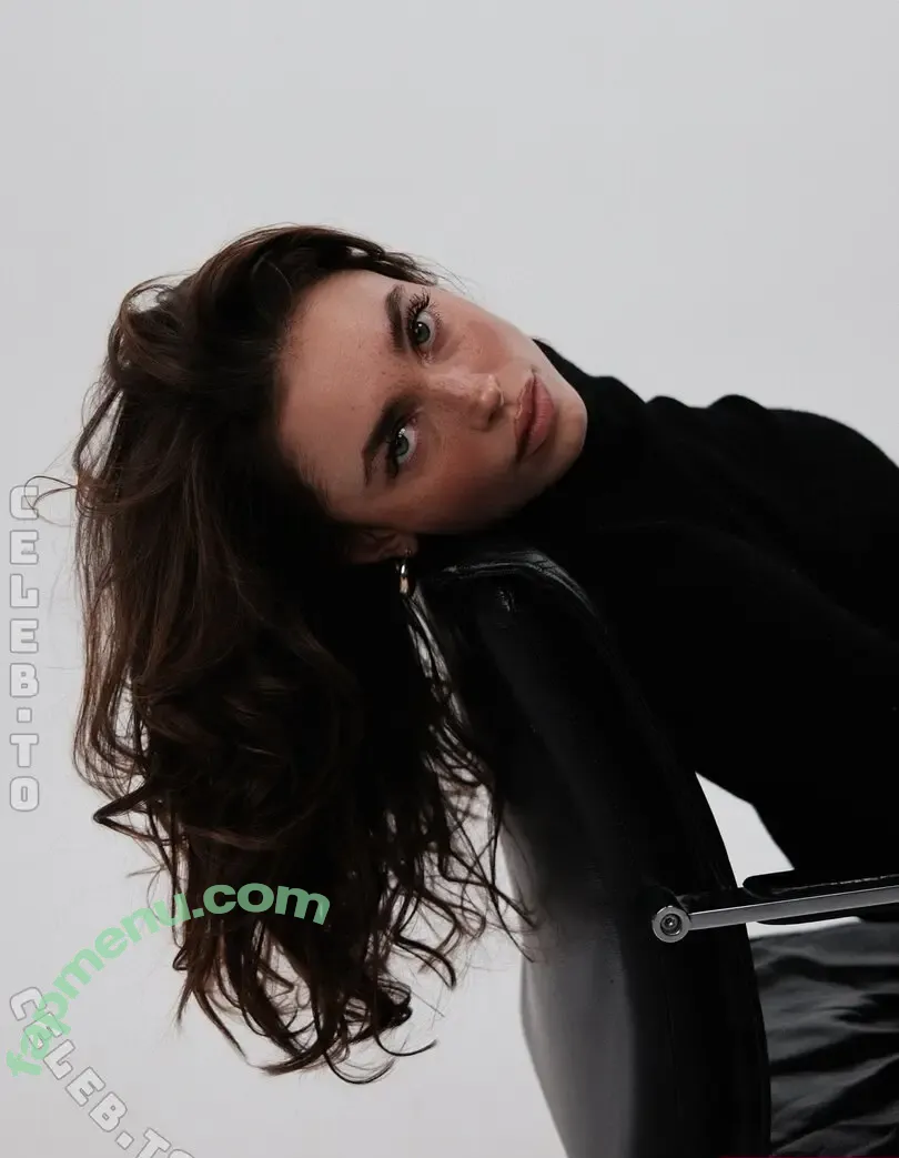 Charleen Weiss nude photo #0742 (charleenweiss)