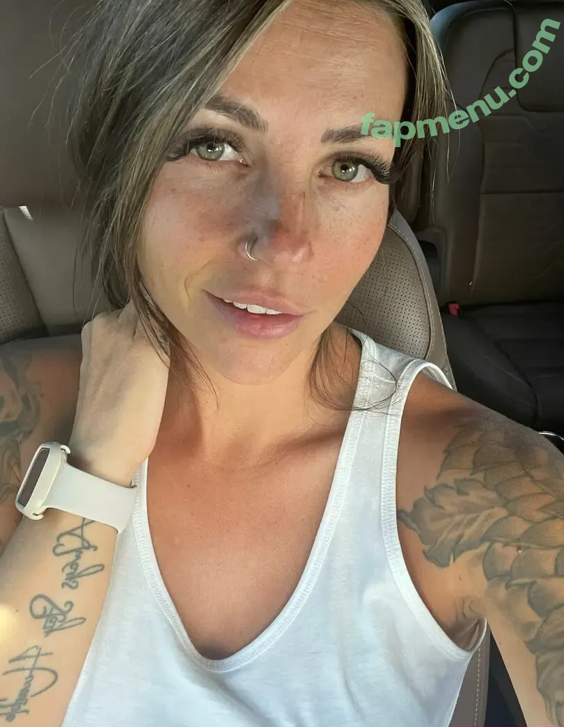 charleexxxrose nude photo #0367 (piercedpussy_char)