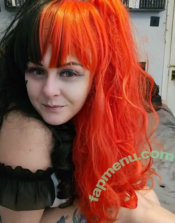 charleigh-essex nude photo #0033 (charleigh._)