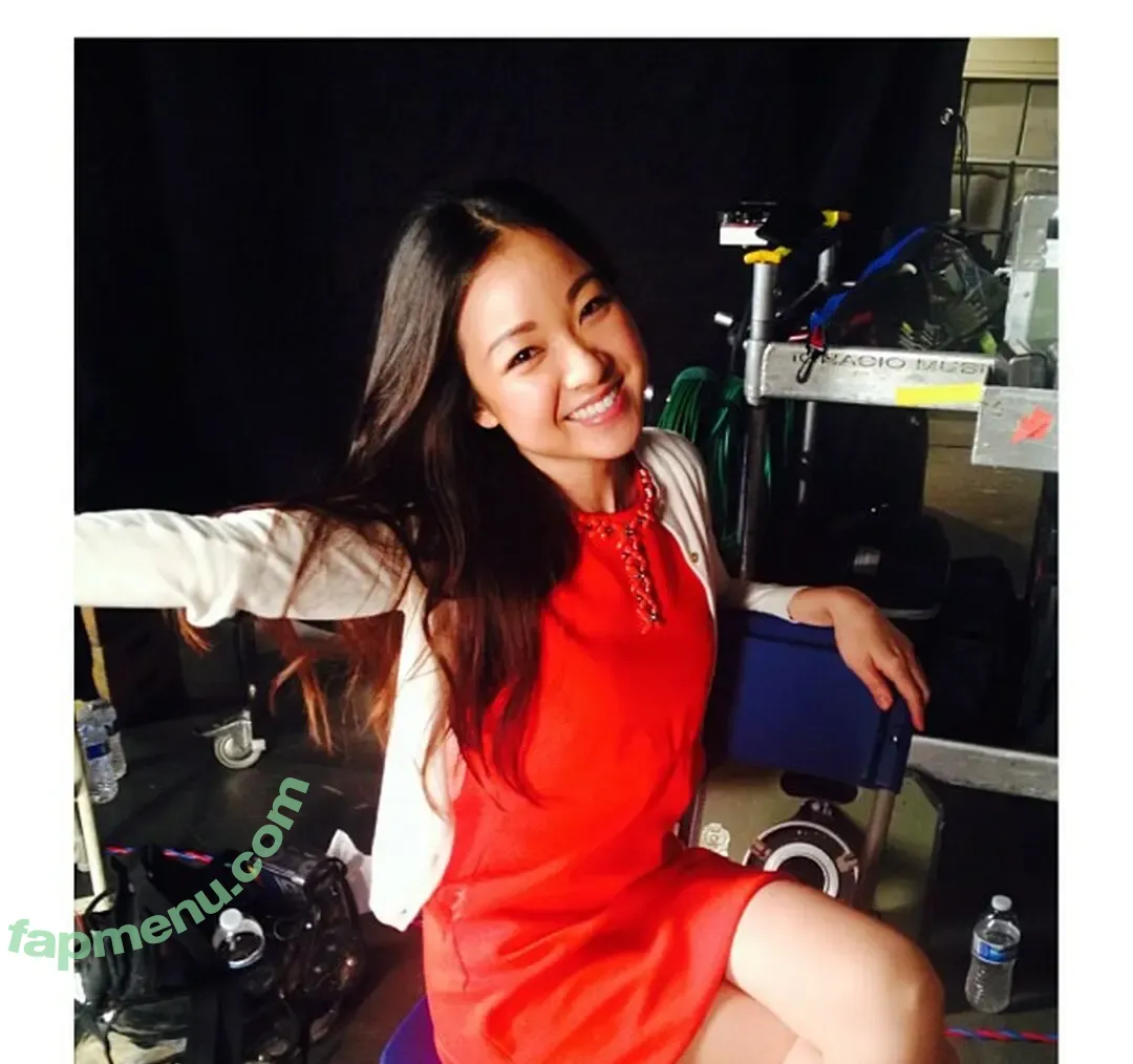 Charlet Chung nude photo #0029 (charletchung)