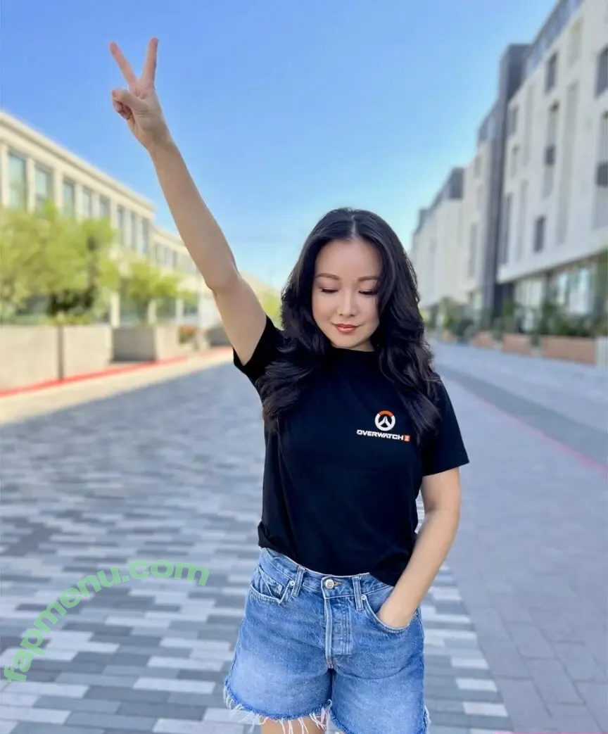 Charlet Chung nude photo #0041 (charletchung)