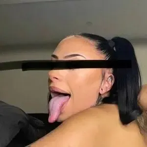 Charley McMahon / bearmcmahon_ / charleyc / charleymcmahon nude photo #0003