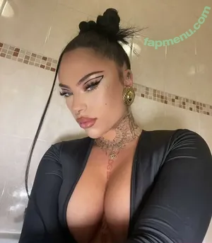 Charley McMahon / bearmcmahon_ / charleyc / charleymcmahon nude photo #0007