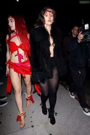 Charli XCX / charli_xcx / charlignarly nude photo #2297
