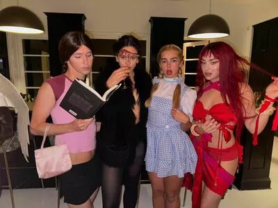 Charli XCX / charli_xcx / charlignarly nude photo #2309