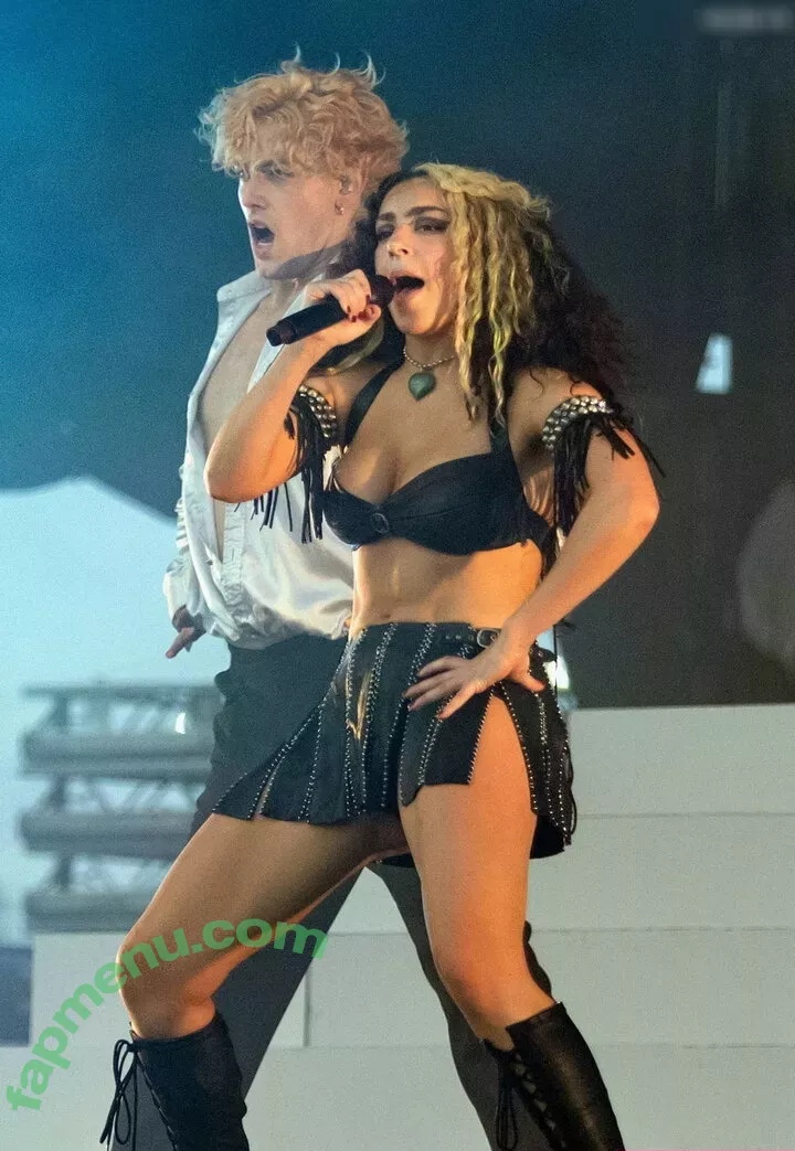 Charli XCX nude photo #2560 (charli_xcx / charlignarly / charlixcx)