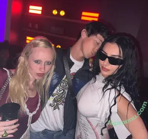 Charli XCX / charli_xcx / charlignarly nude photo #3089