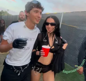 Charli XCX / charli_xcx / charlignarly nude photo #3093