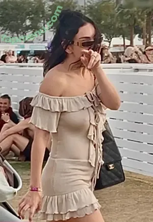 Charli XCX / charli_xcx / charlignarly nude photo #3115