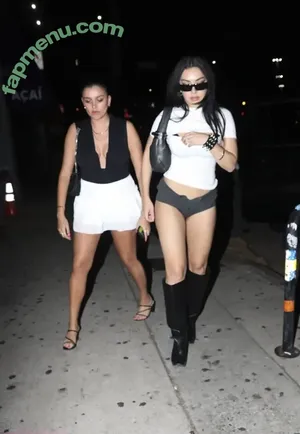 Charli XCX / charli_xcx / charlignarly nude photo #3222