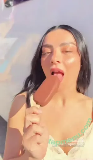 Charli XCX / charli_xcx / charlignarly nude photo #3244