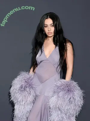 Charli XCX / charli_xcx / charlignarly nude photo #3316
