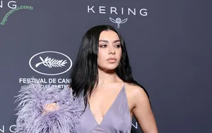 Charli XCX / charli_xcx / charlignarly nude photo #3337