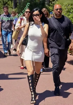 Charli XCX / charli_xcx / charlignarly nude photo #3346