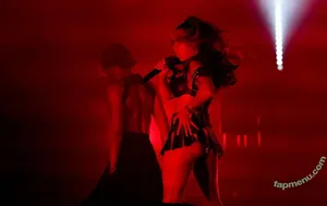 Charli XCX / charli_xcx / charlignarly nude photo #3375