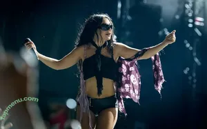 Charli XCX / charli_xcx / charlignarly nude photo #3437
