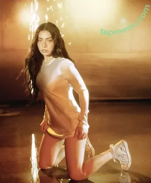Charli XCX / charli_xcx / charlignarly nude photo #3477