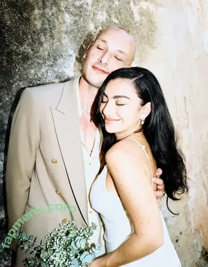 Charli XCX / charli_xcx / charlignarly nude photo #3576