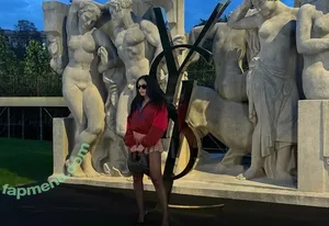 Charli XCX / charli_xcx / charlignarly nude photo #3589