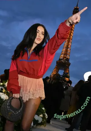 Charli XCX / charli_xcx / charlignarly nude photo #3598