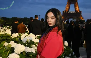 Charli XCX / charli_xcx / charlignarly nude photo #3607