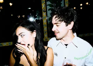 Charli XCX / charli_xcx / charlignarly nude photo #3641