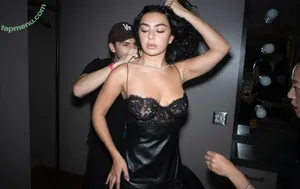 Charli XCX / charli_xcx / charlignarly nude photo #3695
