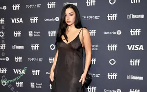 Charli XCX / charli_xcx / charlignarly nude photo #3760