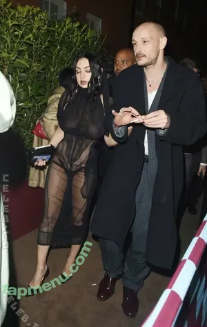 Charli XCX / charli_xcx / charlignarly nude photo #3833