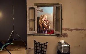 Charli XCX / charli_xcx / charlignarly nude photo #3851