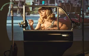 Charli XCX / charli_xcx / charlignarly nude photo #3852