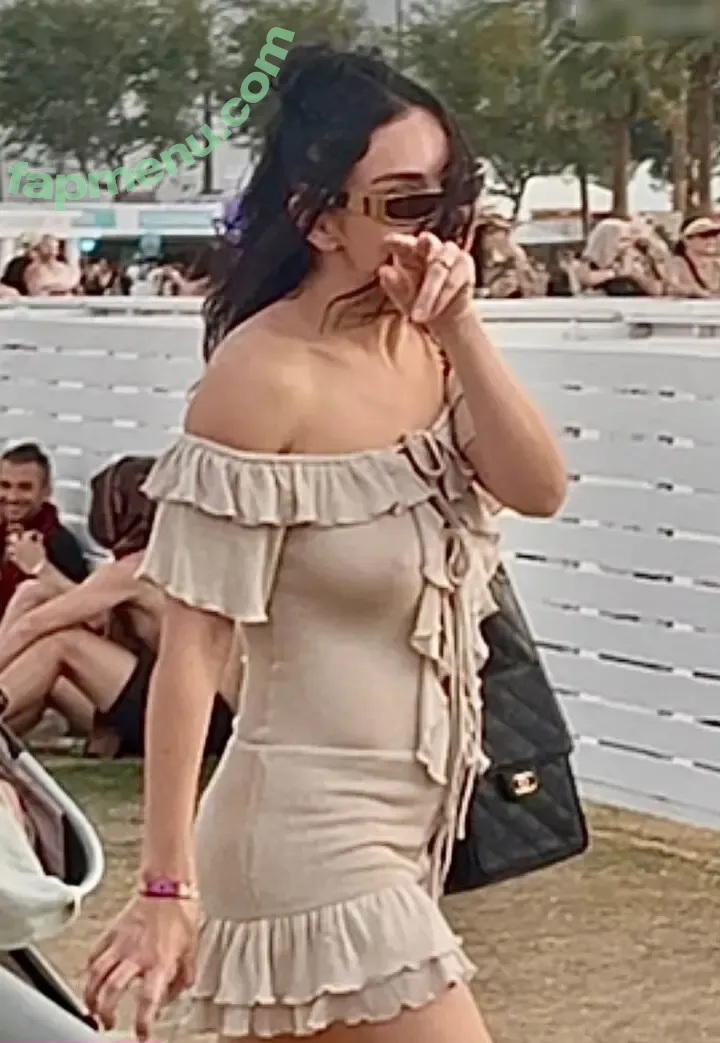 Charli XCX nude photo #3115 (charli_xcx / charlignarly)