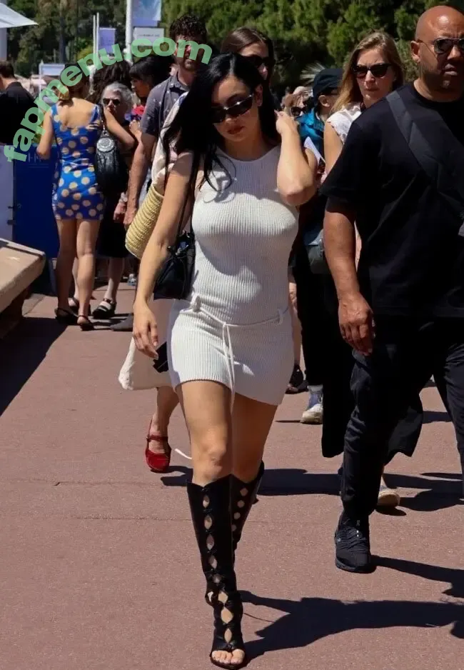 Charli XCX nude photo #3295 (charli_xcx / charlignarly)