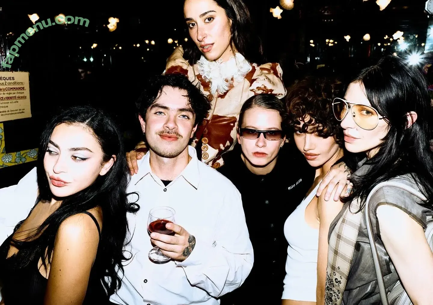 Charli XCX nude photo #3639 (charli_xcx / charlignarly)