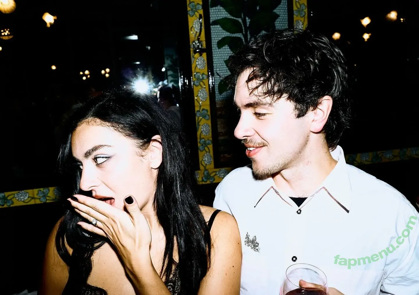 Charli XCX nude photo #3641 (charli_xcx / charlignarly)