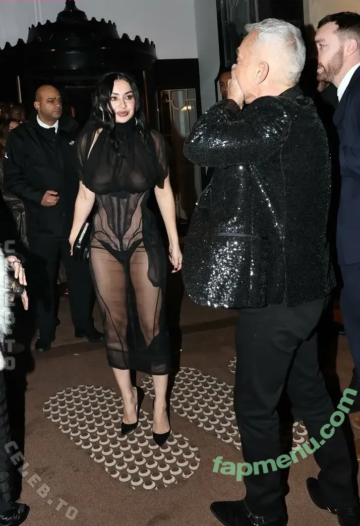 Charli XCX nude photo #3808 (charli_xcx / charlignarly)