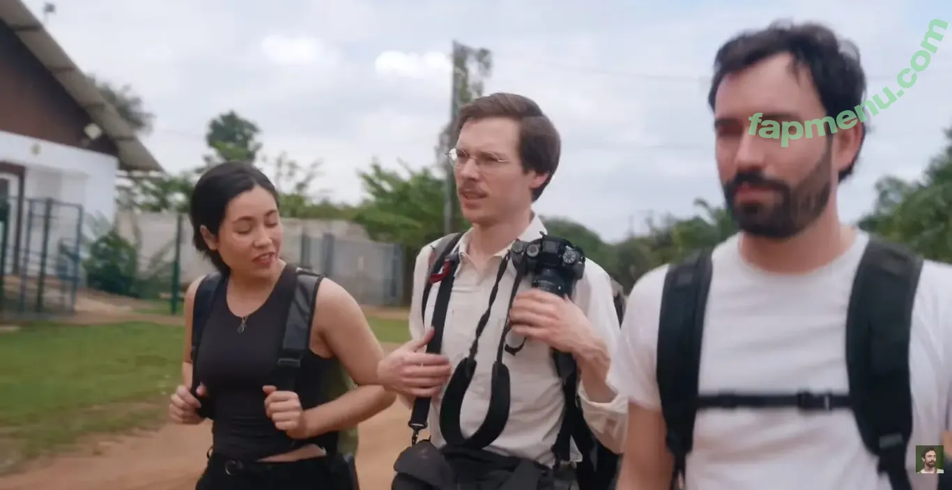 Charlie Danger nude photo #0301 (Les Revues du Monde / charlie__danger / revuesdumonde)