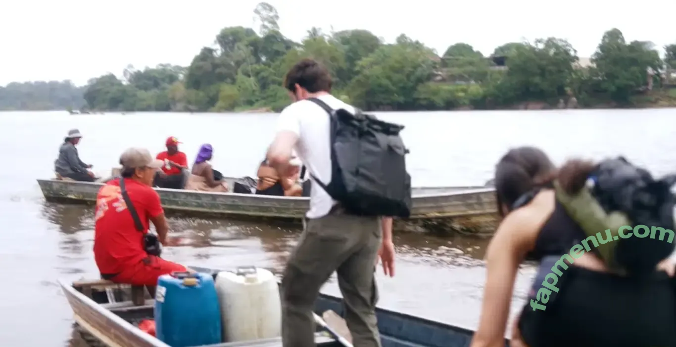 Charlie Danger nude photo #0322 (Les Revues du Monde / charlie__danger / littlemisshappy / revuesdumonde)