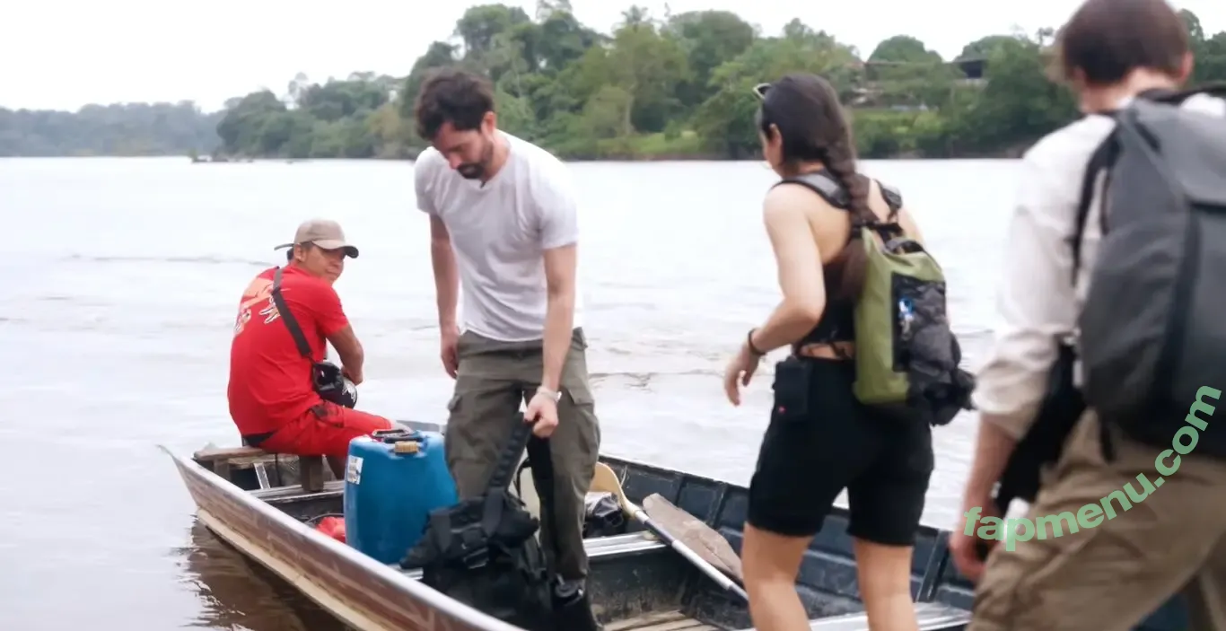 Charlie Danger nude photo #0323 (Les Revues du Monde / charlie__danger / littlemisshappy / revuesdumonde)