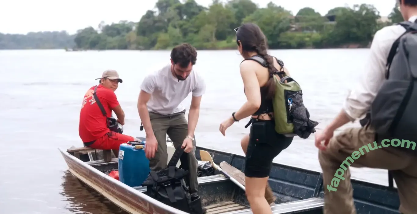 Charlie Danger nude photo #0324 (Les Revues du Monde / charlie__danger / littlemisshappy / revuesdumonde)