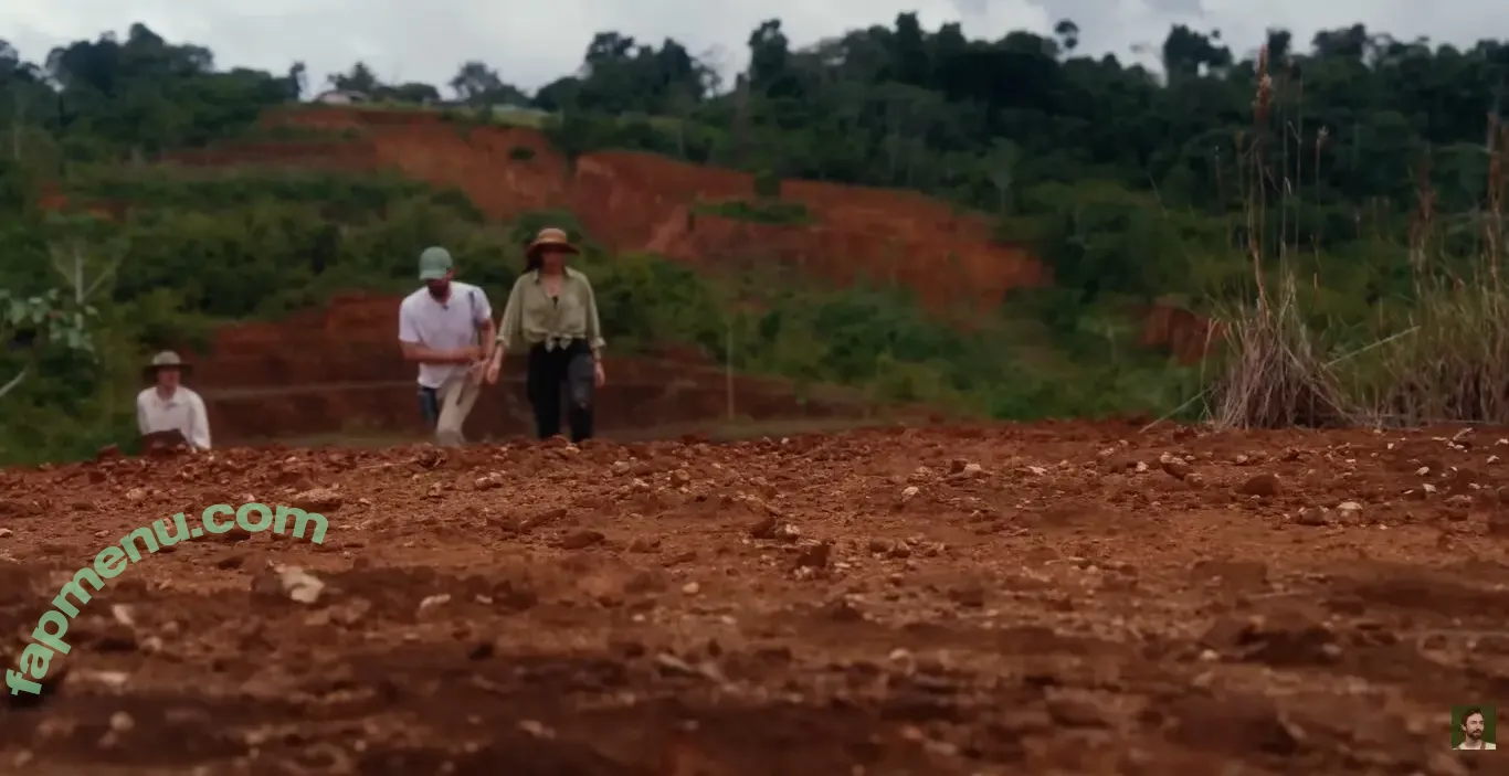 Charlie Danger nude photo #0380 (Les Revues du Monde / charlie__danger / littlemisshappy / revuesdumonde)