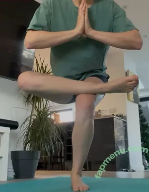 Charlie Henry / dress_fiercly nude photo #0027