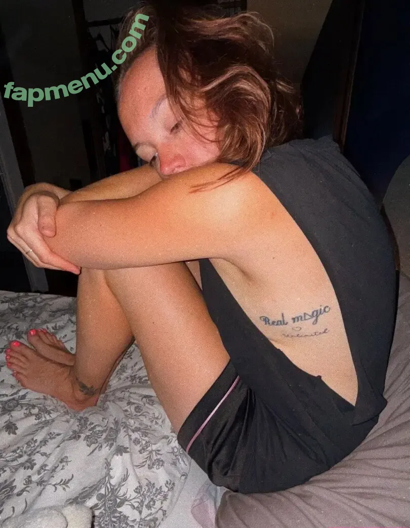 Charlie Henry nude photo #0006 (dress_fiercly)